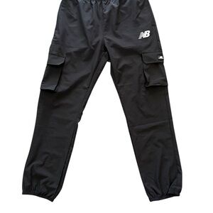 New Balance Men’s Black Cargo Jogger Athletic Pants L